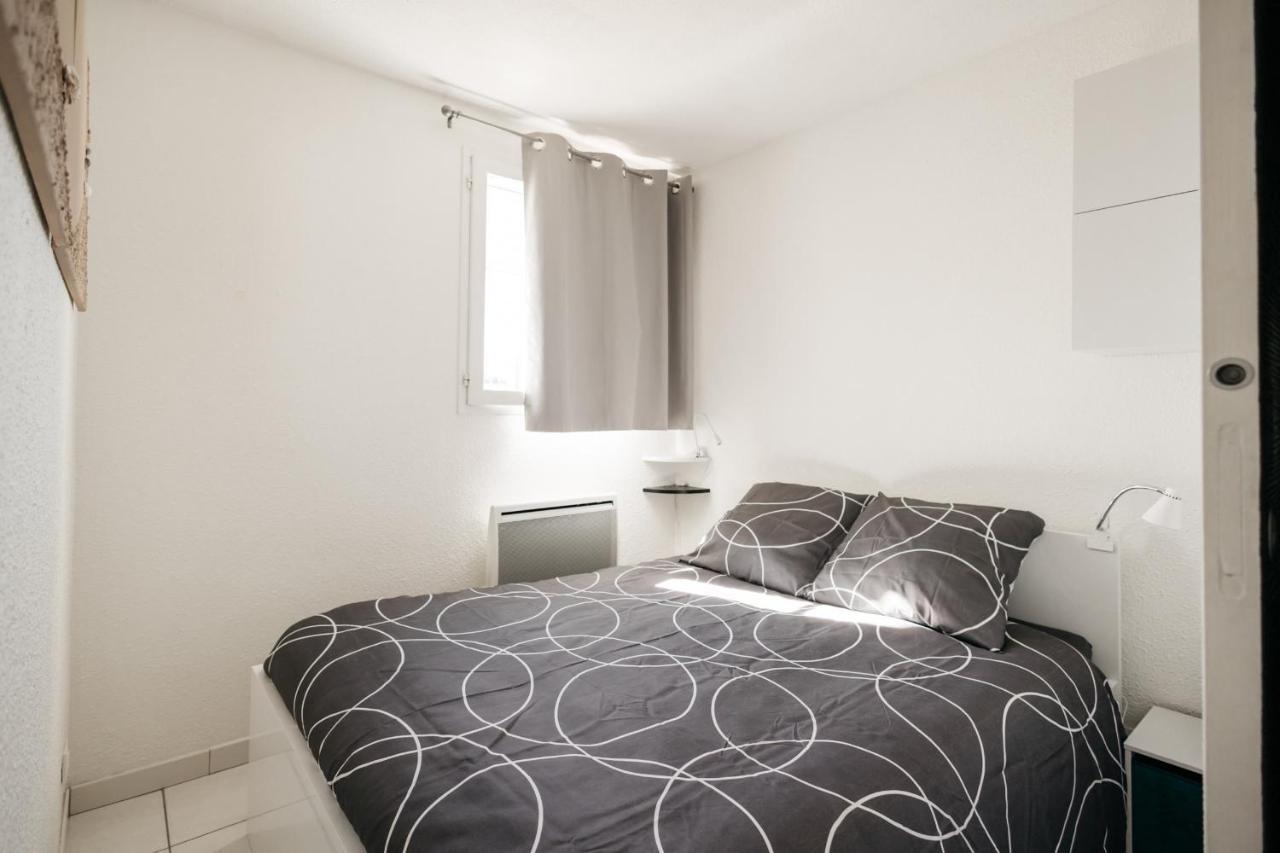 Cosy T1, A 10 Minutes A Pieds Des Plages Fréjus Eksteriør billede